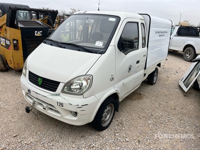 2009 Mile Electric Bestelwagen (Inoperable)