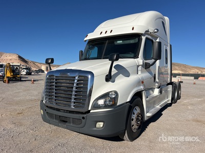 2019 Freightliner Cascadia 125 6x4 T/A Sleeper Truck Tractor
