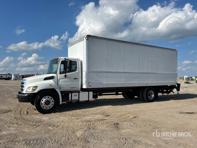 2017 Hino 268 4x2 Van Truck