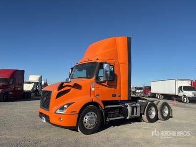 2019 Volvo VNR300 6x4 تراكتور شاحنة نهارية (ثنائية المحور)