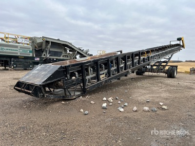 2016 WRT 36 in x 76 ft Portable Radial Stacking Conveyor