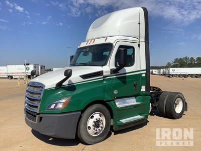 2019 FREIGHTLINER PT126DC 4x2 Ciągnik siodłowy z kabiną dzienną S/A