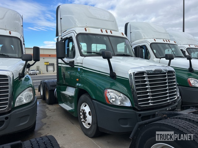 CAMIóN 2017 FREIGHTLINER