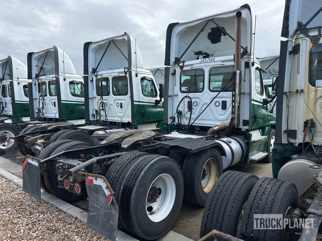 CAMIóN 2017 FREIGHTLINER