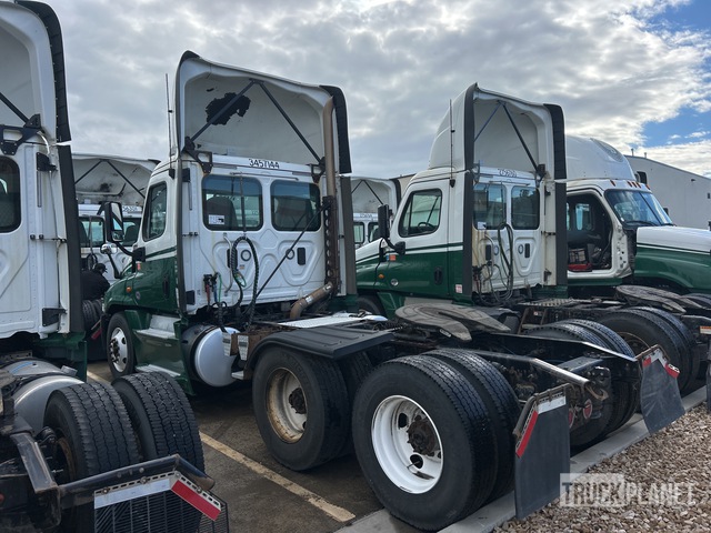 CAMIóN 2017 FREIGHTLINER