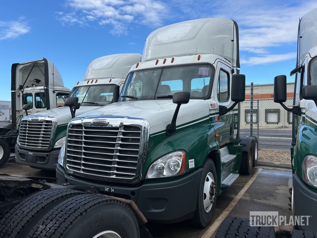 CAMIóN 2017 FREIGHTLINER