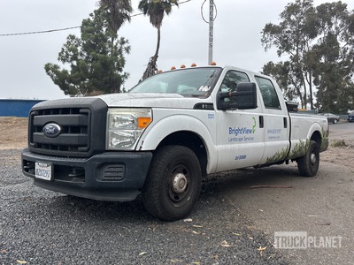 2011 Ford F-350 XL 4x2 Crew Cab Pickup