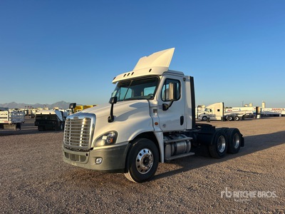 2019 Freightliner Cascadia 125 6x4 T/A Day Cab Truck Tractor