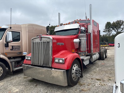 2003 Kenworth W900 6x4 トラックトラクター（T/A）