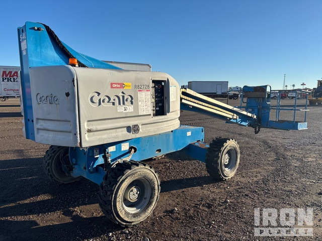 ELEVADOR TELESCóPICO 2016 GENIE 4WD S40