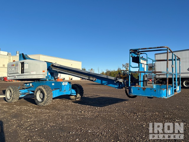 ELEVADOR TELESCóPICO 2016 GENIE 4WD S40