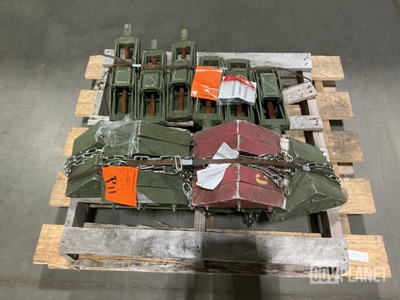 (6) Hand Scissor Jacks & (7) Wheel-Track Chocks