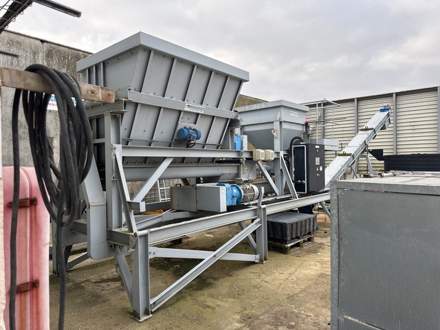 2012 Sofraden MPS250-02 Electric Twin Shaft Screw mixer