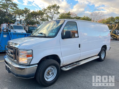 2013 Ford E-250 Cargo Van