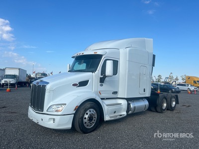 2015 Peterbilt 579 6x4 T/A Sleeper Truck Tractor