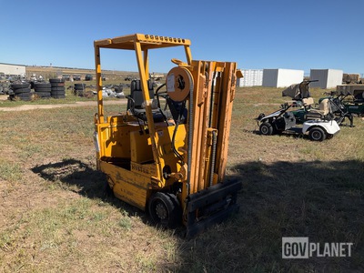 Hyster E25XL Electric Forklift