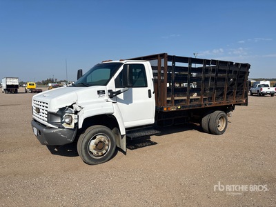 2003 Chevrolet C4500 4x2 Flatbed Truck