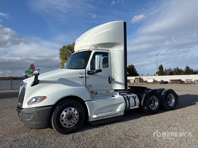 2018 International LT625 6x4 3-Achs Sattelzugmaschine