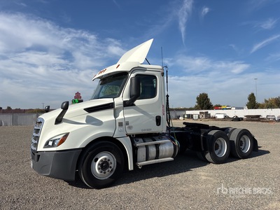 2019 Freightliner Cascadia 126 6x4 Day Cab Truck Tractor