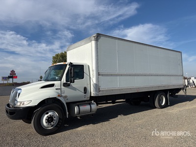 2021 International MV607 4x2 Furgoneta caja cerrada
