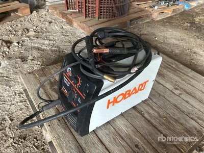 Hobart Handler 187 185 A MIG Electric Welder
