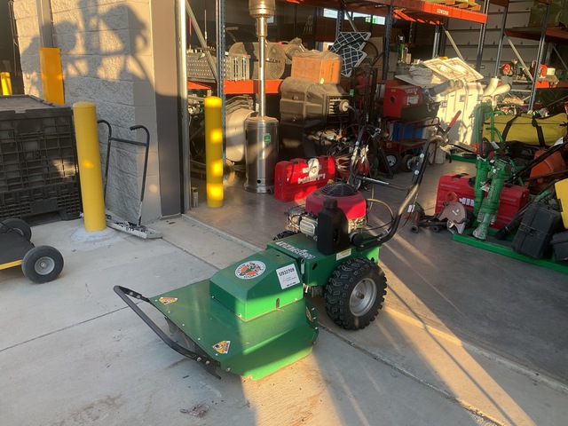2022 Billy Goat BC2600ICH 28 in Gasoline Brush Cutter 2022 Billy Goat BC2600ICH 28 in Gasoline Brush Cutter