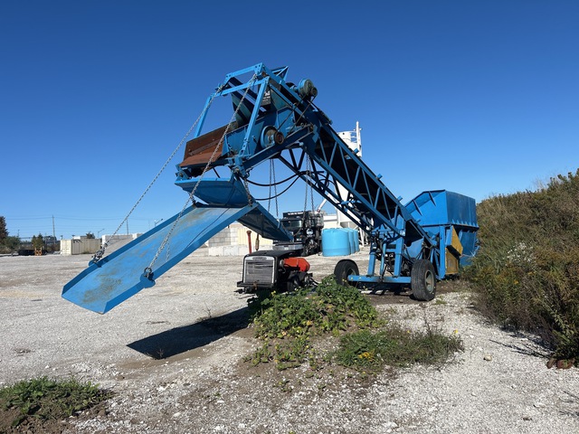 1976 Powerscreen Mark 1 Portable Screen Plant