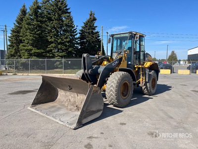 2005 John Deere 624J Wheel Loader