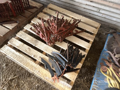 Quantity of Crop Lifters その他 - 機械部品