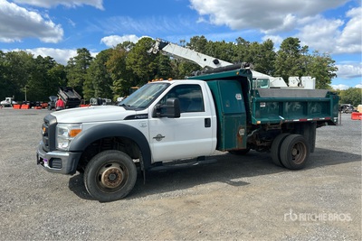 2014 Ford F-550 XL 4x4 Dump Truck