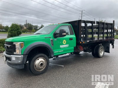 2018 Ford F-450 XL 4x4 Flatbed Truck
