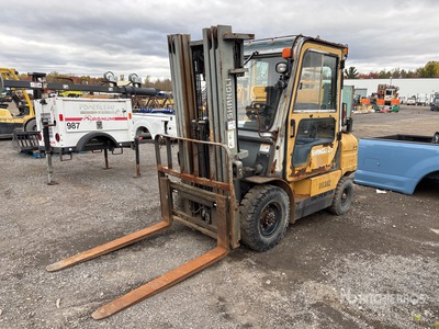 2014 Shangli CPQYD25 2000 kg Pneumatic Tire Forklift