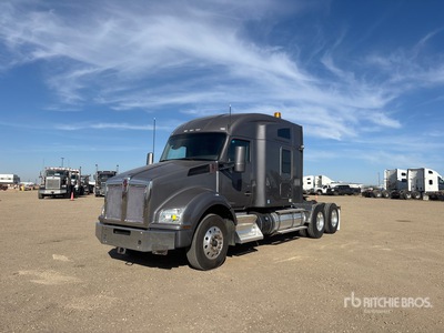 2020 Kenworth T880 T/A Sleeper Truck Tractor