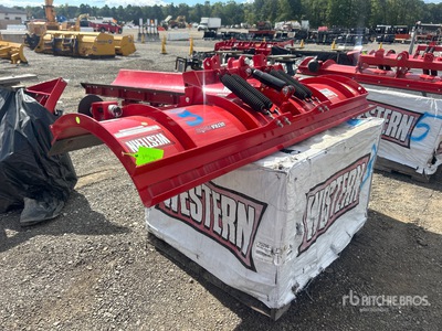 Western Pro-Plow Series 2 7 ft 5 in Snow Plow