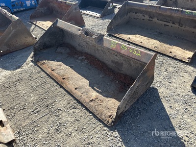 72 in General Purpose Skid Steer Bucket
