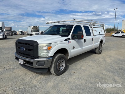 2013 Ford F-250 4x4 Crew Cab Pickup