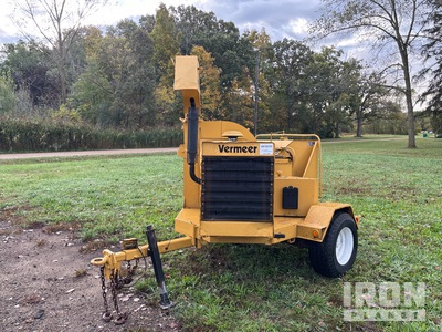 1998 Vermeer BC1250A Tow-Behind Cippatrice