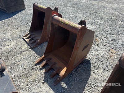 22 in Backhoe Rear Bucket