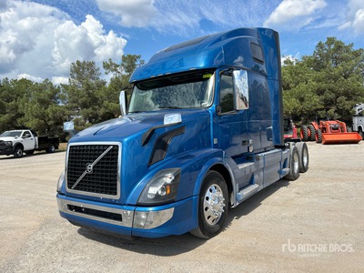 2018 Volvo VNL 6x4 T/A Sleeper Truck Tractor