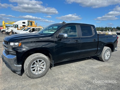 2021 Chevrolet Silverado 1500 LT 4x4 Crew Cab بيك اب