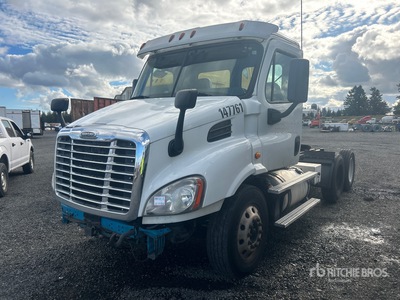 2015 Freightliner Cascadia 113 6x4 T/A Day Cab Truck Tractor (Inoperable)