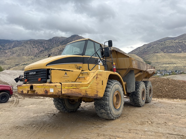 2006 Cat 740 Articulated Dump Truck 2006 Cat 740 Articulated Dump Truck
