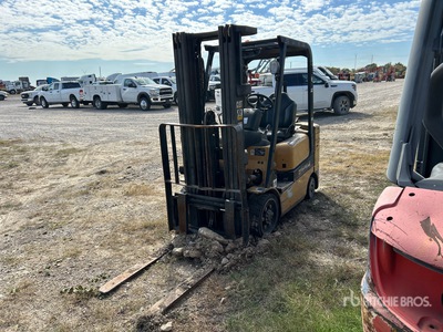 2004 Cat GC25K 4350 lb Cushion Tire Forklift (Inoperable)