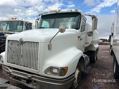 2002 International 9100i 4000 gal 6x4 Water Truck (Inoperable)