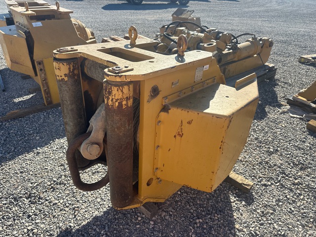 Paccar PA140-316V Crawler Tractor Winch