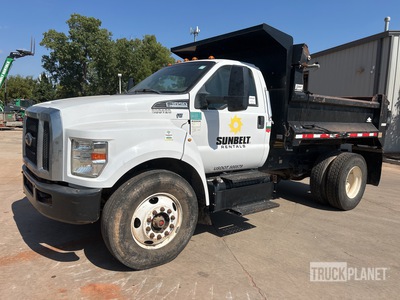 2017 Ford F-650 4x2 S/A Dump Truck