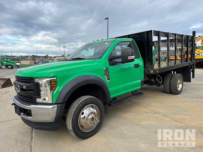 2019 Ford F-450 XL 4x4 Flatbed Truck