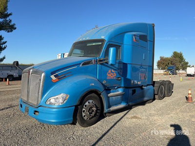 2020 Kenworth T680 6x4 تراكتور شاحنة كابينة النوم (ثنائية المحور)