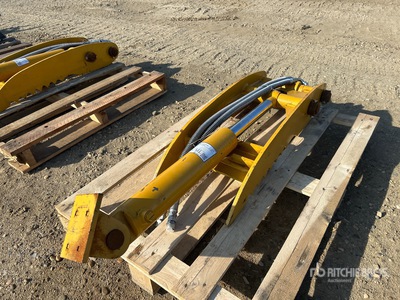 13 in Excavator Thumb