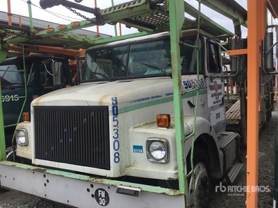 2001 Volvo WAH 6x4 Car Carrier Truck (Inoperable)